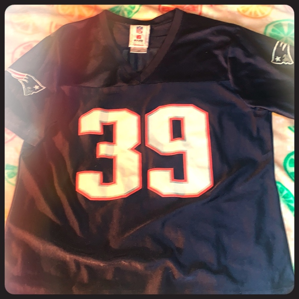 Woman New England Patriots Jersey Size Large.